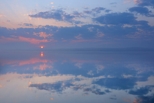 Sunrise over Plauer See, Plau am See, Mecklenburg Lake District, Mecklenburg-Vorpommern, Germany