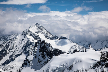 Fototapeta na wymiar Alpes Suizos