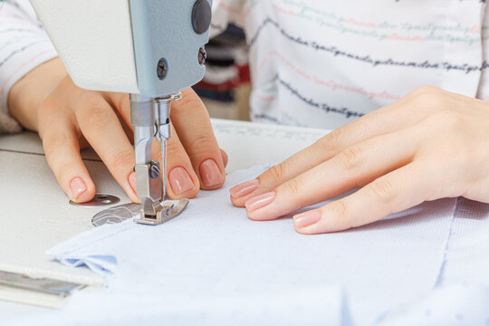 Hand Sewing Images – Browse 152,204 Stock Photos, Vectors, and Video