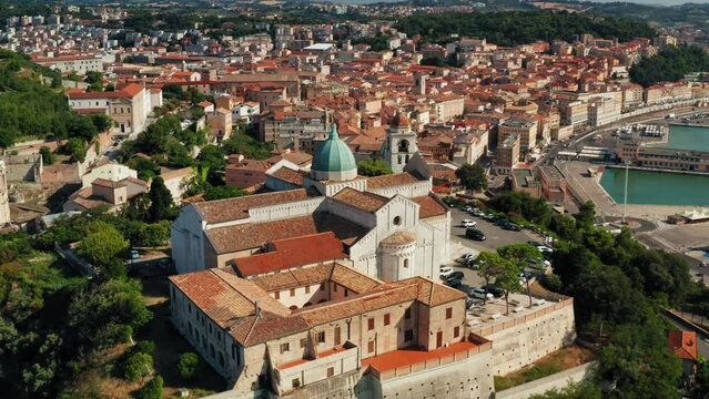Cinematic dolly shot of the historic city center of Ancona -  Italy.
Aerial Drone view of the old Italian town