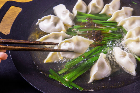 水餃子 の画像 33 696 件の Stock 写真 ベクターおよびビデオ Adobe Stock