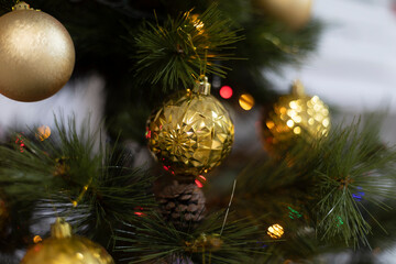 beautiful photographs of Christmas balls on a Christmas tree