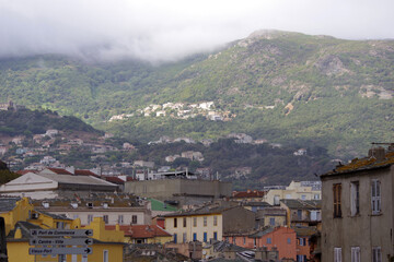 Fototapeta na wymiar Vue sur les hauteurs de Bastia