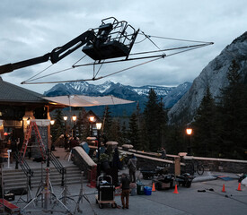 tournage d'un film à l'hôtel Fairmont Banff Springs - 555964770