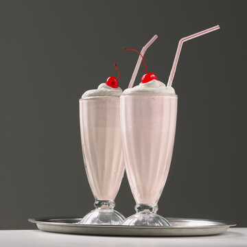 รูปภาพChilly – เลือกดูภาพถ่ายสต็อก เวกเตอร์ และวิดีโอ1,383,672 | Adobe ...