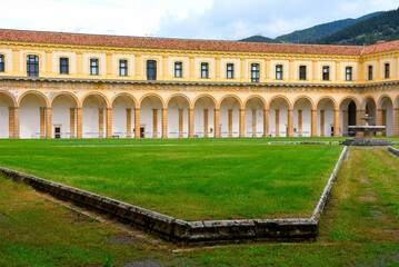 Fototapeta premium Panoramic photo of the Cloister Grande of the Certosa di San Lorenzo Padula Italy