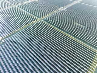 Obraz premium Aerial view of modern solar plant on water