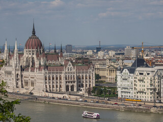 Fototapeta premium Budapest an der Donau