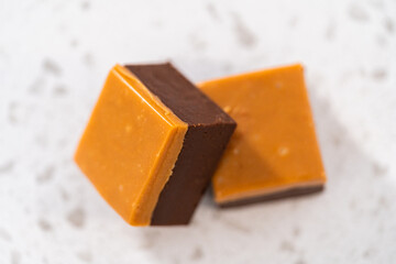 Caramel fudge