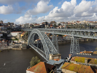 Die Stadt Porto am Douro in Portugal