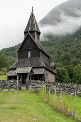 Älteste Stabkirche aus 1130 in Urnes am Lusterfjord, Norwegen