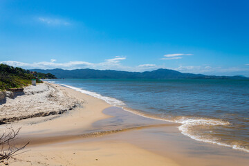 córrego da praia de jurere florianópolis santa catarina brasil jurerê internacional