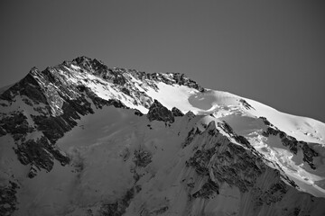 Obraz premium Summit of Nanga Parbat mountain lit with the sun in the morning, Pakistan