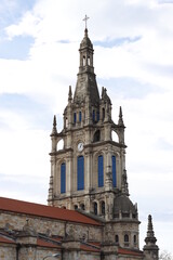 Fototapeta na wymiar Church in Bilbao