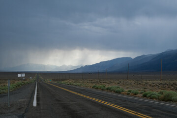 La Highway 50 est la route consid&eacute;r&eacute;e comme la plus d&eacute;sertique aux USA