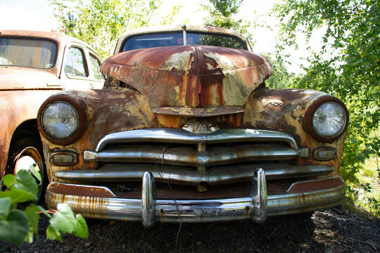 Rusty abandoned vintage car