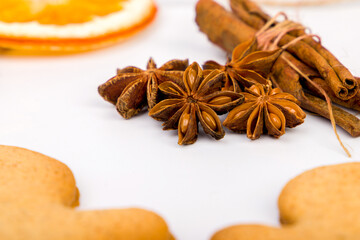 star anise and cinnamon sticks