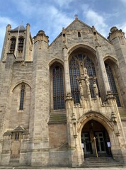 Fototapeta na wymiar Cathedral Church of St Anne in Leeds, Yorkshire, UK