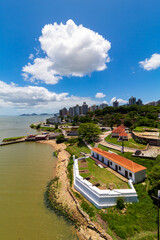 Fototapeta na wymiar prédios forte de Florianopolis Santa Catarina Brasil Florianópolis