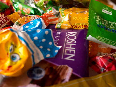 Candy Roshen.