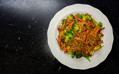 Fried vegetables with noodles 