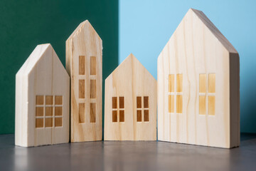 maison en bois, petit quartier en jouet pour enfant écologique