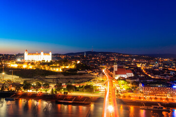 Fototapeta na wymiar View of Bratislava castle, old town and the Danube river from observation deck the bridge in Bratislava, Slovakia at night