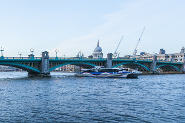 Fototapeta na wymiar View of Southwark bridge in the evening, London, UK