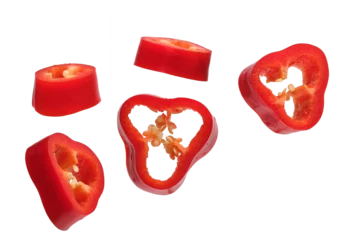Selbstklebende Fototapete Scharfe Chili-pfeffer red hot chili pepper isolated on white