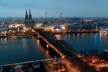 Fototapeta premium Cologne Cathedral and Hohenzollern Bridge