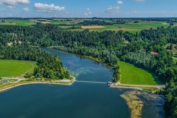 Ausblick auf die Lechstaustufe 9 bei Apfeldorf im Lechrain