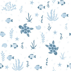 Turtles, fish and seaweed smiling. Marine seamless pattern