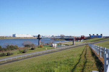 荒川土手