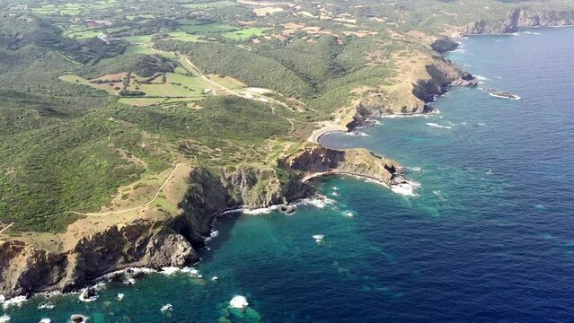 Espagne, sur l'&icirc;le de Minorque, village et plage de Sa Mesquida pr&egrave;s de Mahon
