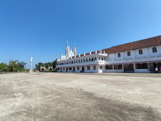 Fototapeta premium Church under the sky
