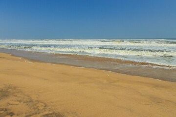 Obraz premium Rough waves of the Atlantic Ocean ,Walvis Bay. Swakopmund, Namibia.