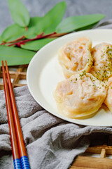 kimchimandu, Korean Kimchi dumpling : Kimchi dumplings are stuffed with a filling of chopped kimchi, bean curd, and vegetables. They are the most popular type of dumpling among Koreans.