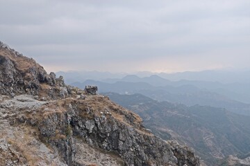 Fototapeta na wymiar rocky mountain landscape in uttrakhand, india 