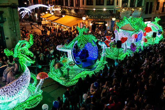 cabalgata carrozas 2023