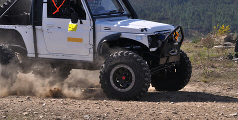 Dirt road all terrain car adventure hobie sport, radical and trial, 4x4, 4wd