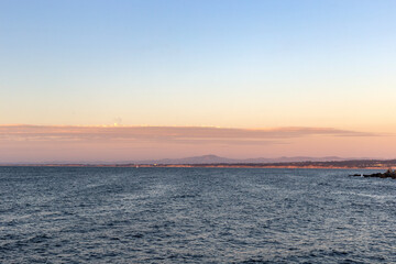 Obraz premium View on the ocean in the evening light