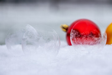 Weihnachtskarten mit Seifenblasen