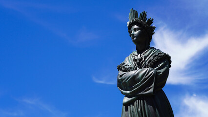 statue of Maria
Statue de la vierge
