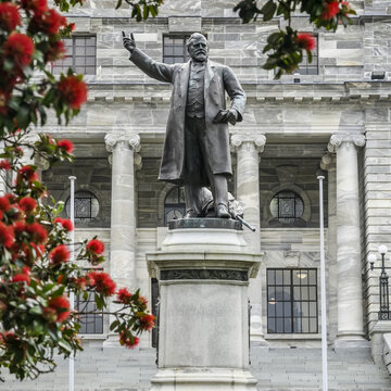 Statue of Richard Seddon, a New Zealand politician who served as the 15th Premier (Prime Minister) of New Zealand, New Zealand Parliament Buildings; Wellington, Wellington Region, New Zealand