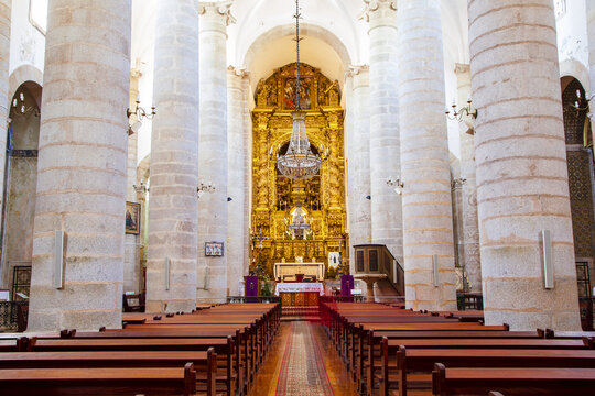 Capela da Rainha Santa Isabel; Estermoz, Portugal