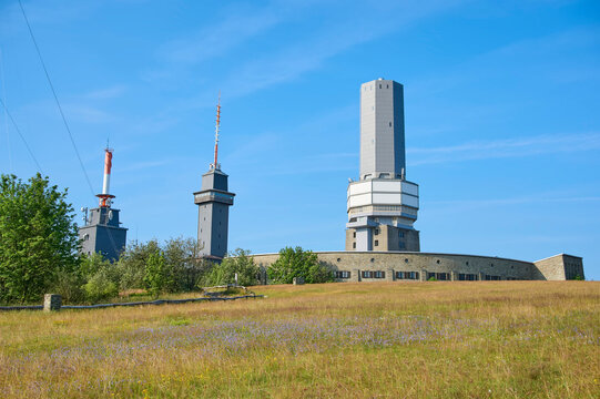 Landscape with communications tower and observation tower in summer; Groser Feldberg, Taunus, Hesse, Germany
