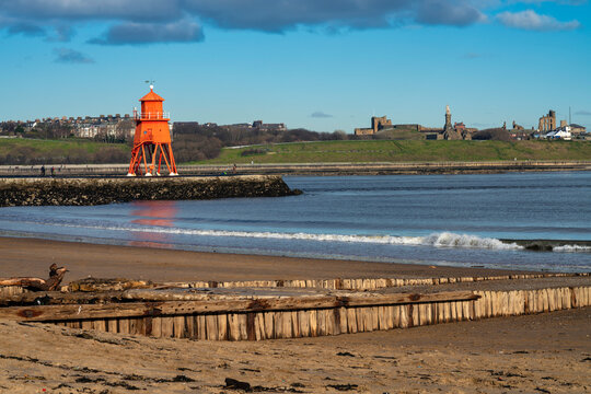 Red Herd Groyne Lighthouse and Littlehaven Beach, with remains of a WW1 runway for seaplanes; South Shields, Tyne and Wear, England