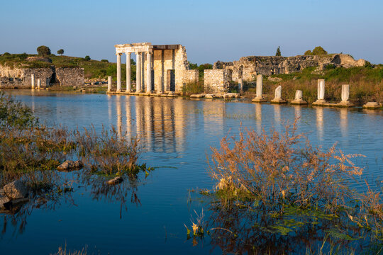 ruins of the miletos