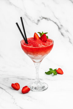 strawberry frose cocktail with pink wine Frose Slushy Smoothy Alcoholic Beverage. Boozy Frozen Rose Frose