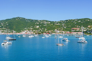 Fototapeta na wymiar Boats in the harbor of Charlotte Amalie (from Havensight) at St. Thomas US Virgin Islands